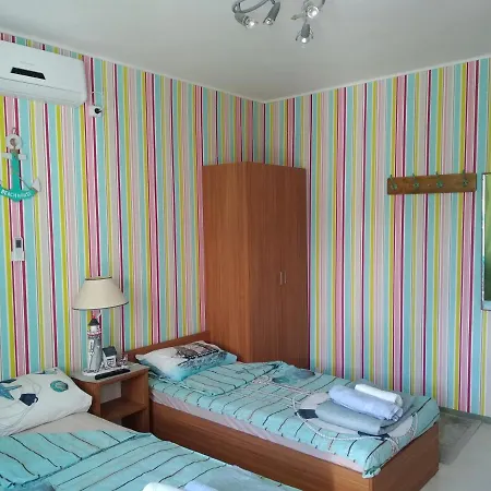 Guest house Стаи В Китен